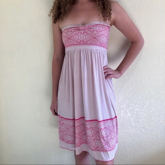 Strapless dress with pink detailing - Picture 1 of 8